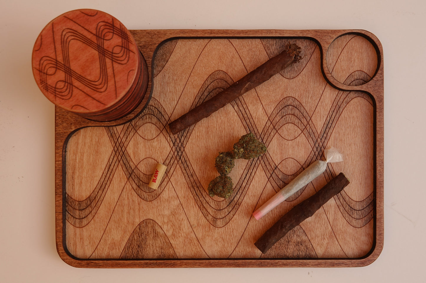 Wave Rolling Tray