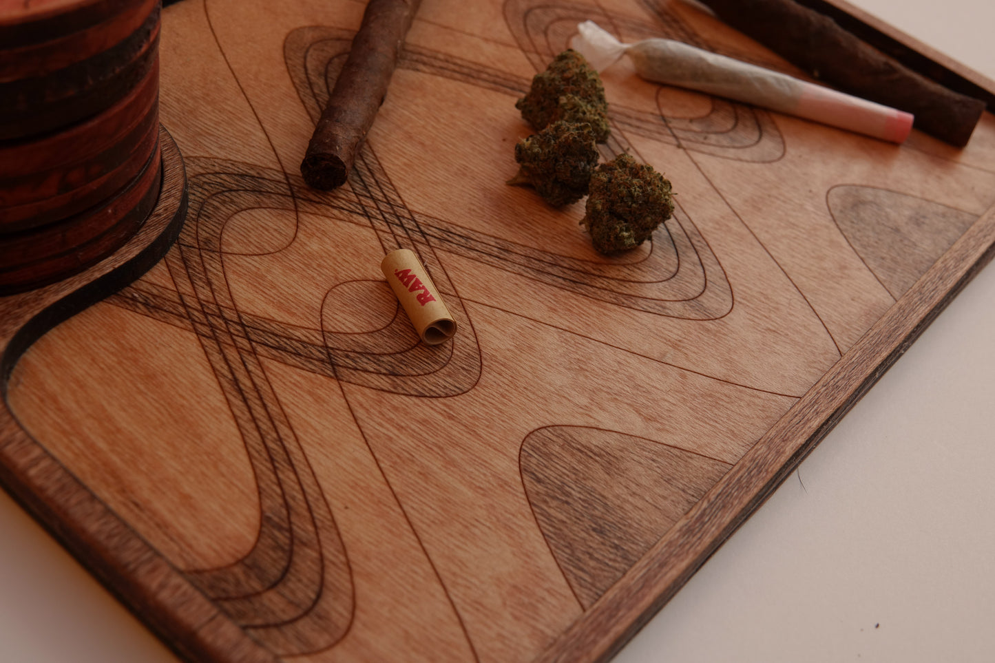 Wave Rolling Tray