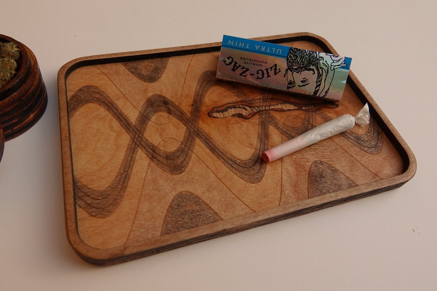 Mini Wave Rolling Tray