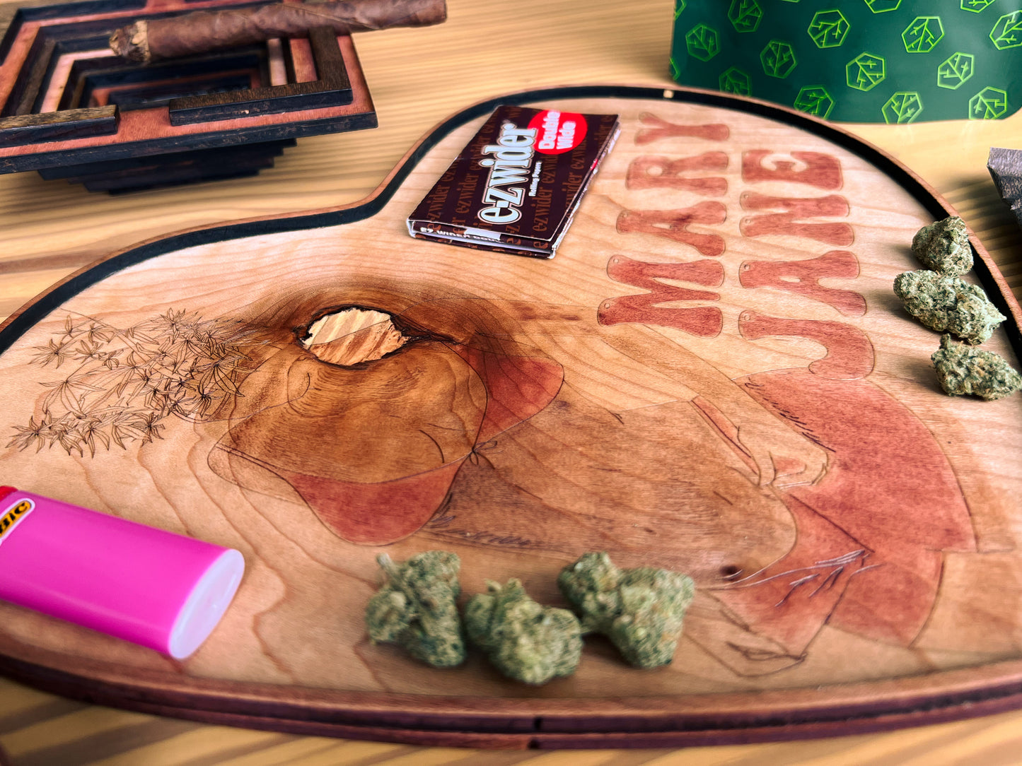 Heart MJ Rolling Tray